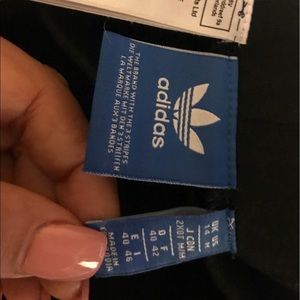 adidas Pants - Same day shipping đź“« adidas leggings adidas Pants - Same day shipping đź“« adidas leggings